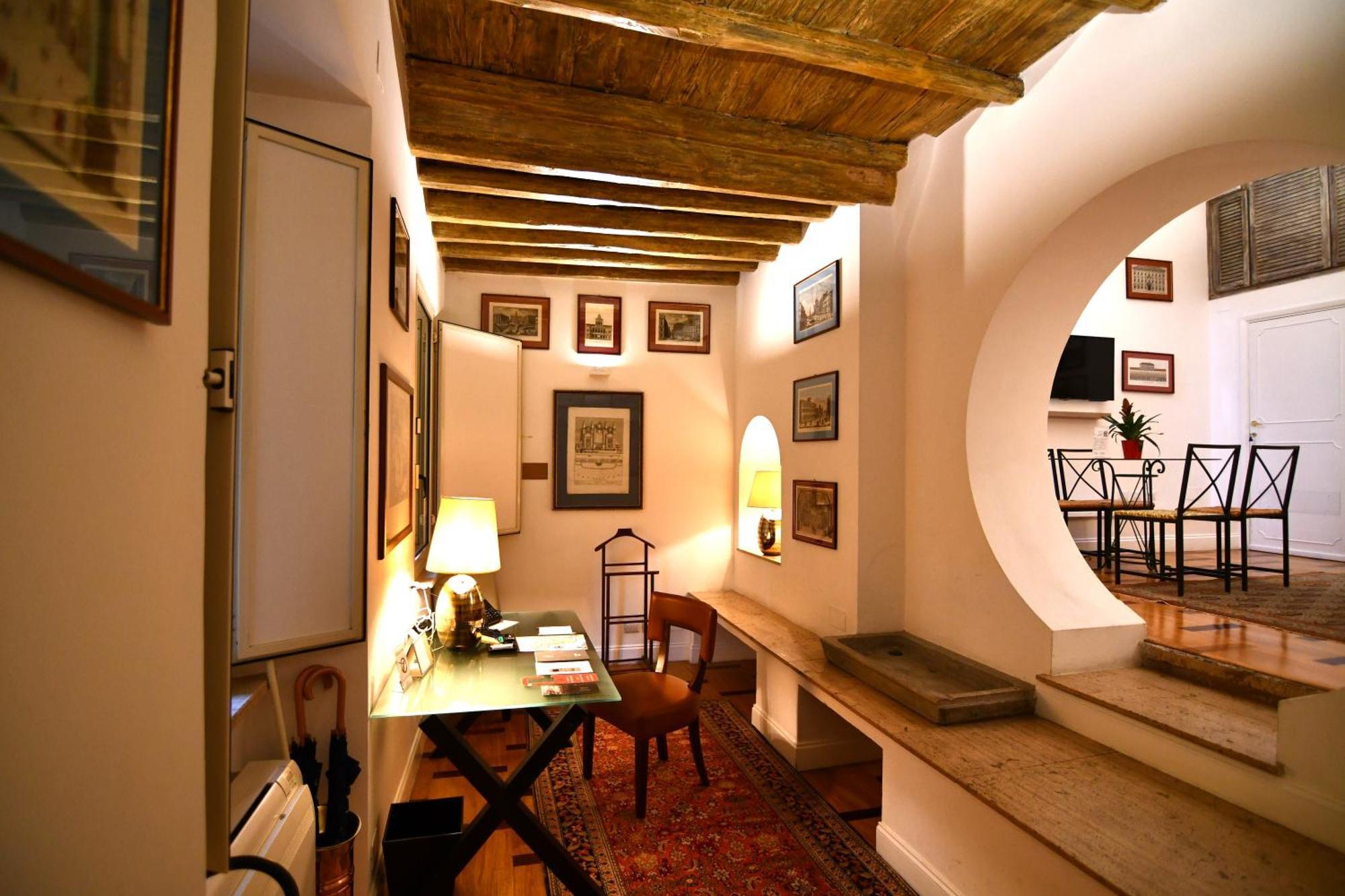 Apartahotel Babuino 79